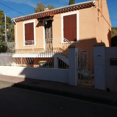 Maison Ouest Holiday home *